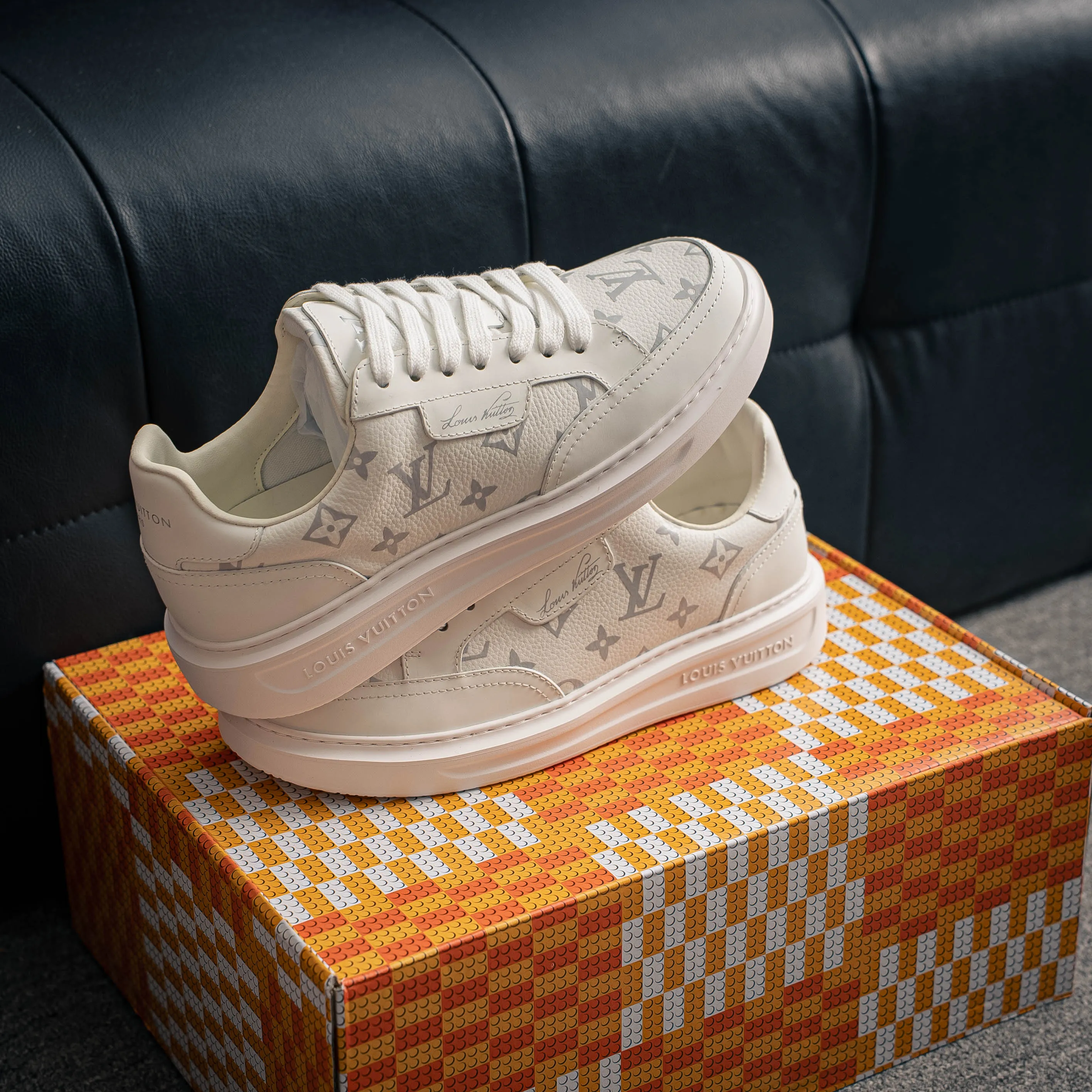# LOUIS VUITTON Beverly Hills Cowhide Leather Lace-Up Low-Top Skate Shoes Shoes ，
